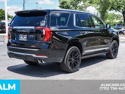 Used 2026 GMC Yukon Denali w/ Sun & Power Step Package AWD/4WD image 7