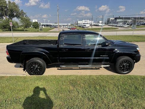 Used 2015 Toyota Tacoma 4x4 Double Cab image 6
