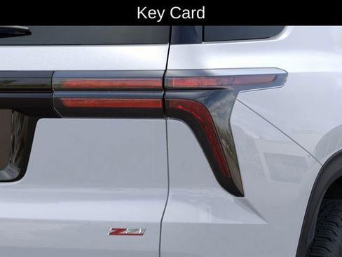 New 2026 Chevrolet Traverse Z71 w/ Enhanced Driving Package AWD/4WD image 12
