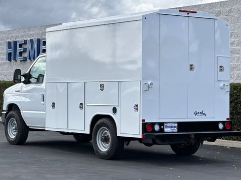 New 2026 Ford E-350 and Econoline 350 Super Duty w/ Power Equipment Group image 6