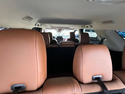 Used 2024 Nissan Pathfinder Platinum w/ Cargo Package FWD image 19