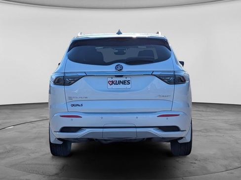 Used 2024 Buick Enclave Avenir w/ Avenir Technology Package AWD/4WD image 9
