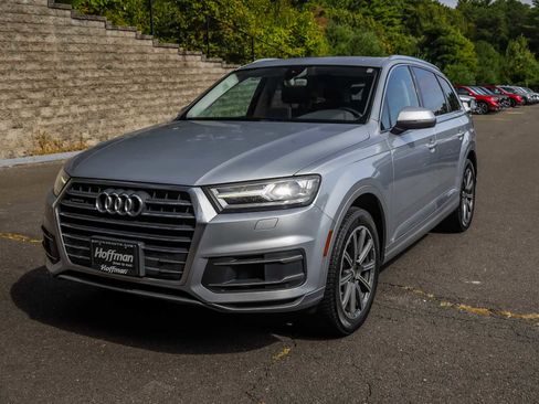 Used 2017 Audi Q7 3.0T Premium Plus w/ Premium Plus Package image 10