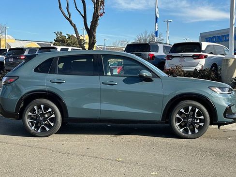 New 2026 Honda HR-V EX-L image 3