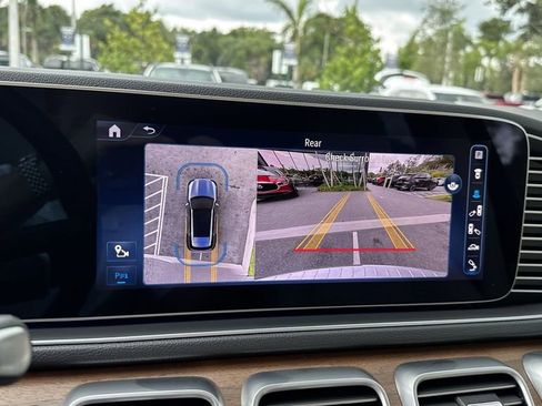 Used 2024 Mercedes-Benz GLE 450 4MATIC image 50