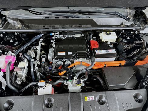 Used 2024 Toyota bZ4X XLE image 33