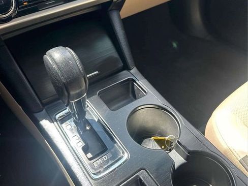 Used 2019 Subaru Outback 2.5i Limited image 25