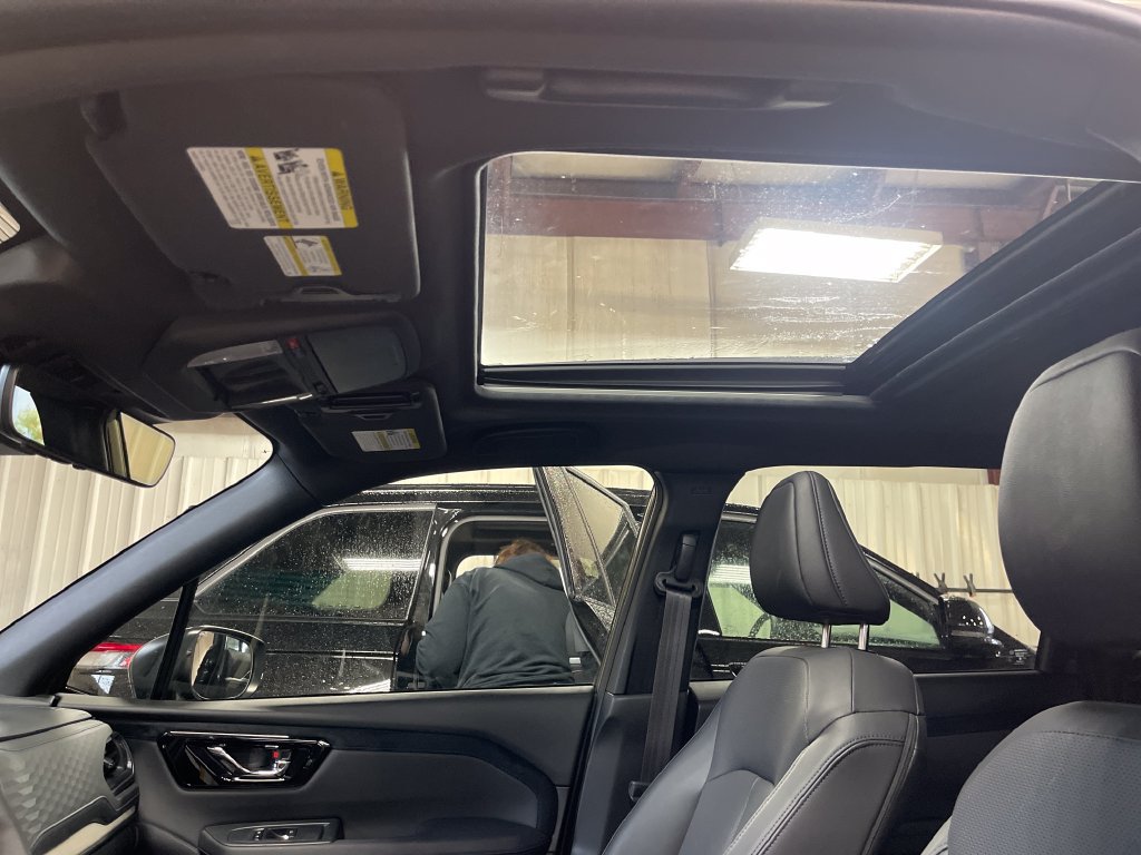 Certified 2025 Subaru Forester Limited AWD/4WD image 14