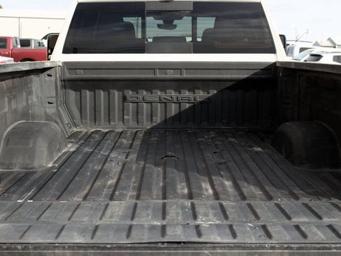 Used 2022 GMC Sierra 2500 Denali w/ Denali Ultimate Package image 5