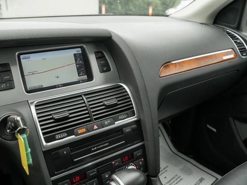 Used 2013 Audi Q7 3.0T Premium Plus AWD/4WD image 26