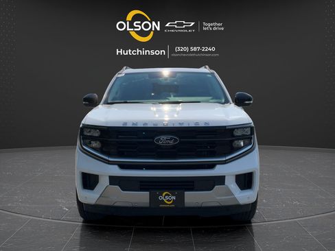 Used 2026 Ford Expedition Max Platinum AWD/4WD image 16
