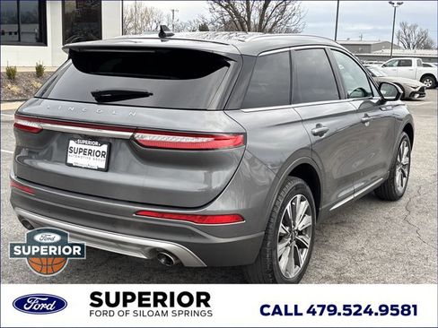 Used 2022 Lincoln Corsair Reserve image 3