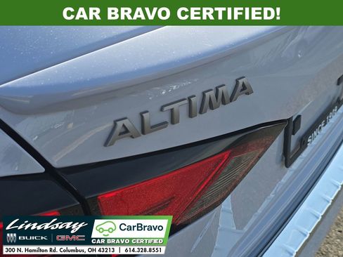 Used 2023 Nissan Altima 2.5 SR w/ SR Premium Package FWD image 34