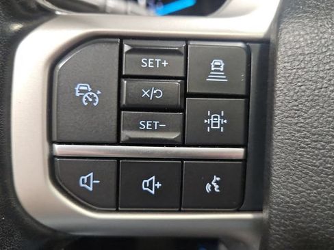 Used 2024 Ford Expedition Limited AWD/4WD image 33