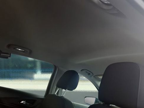 Used 2024 Chevrolet Equinox LT image 16