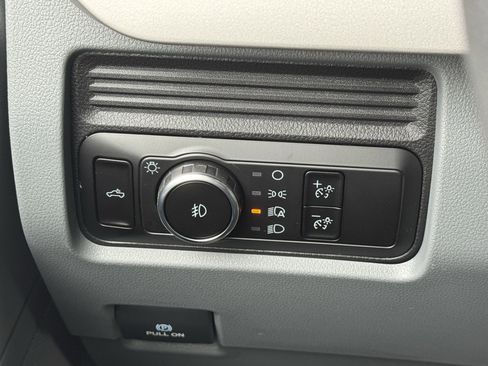 New 2026 Ford F250 XL image 12