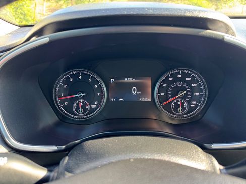 Used 2023 Hyundai Santa Fe SEL w/ Cargo Package image 10