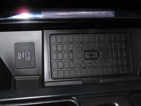 Used 2023 Ford F150 Raptor AWD/4WD image 50