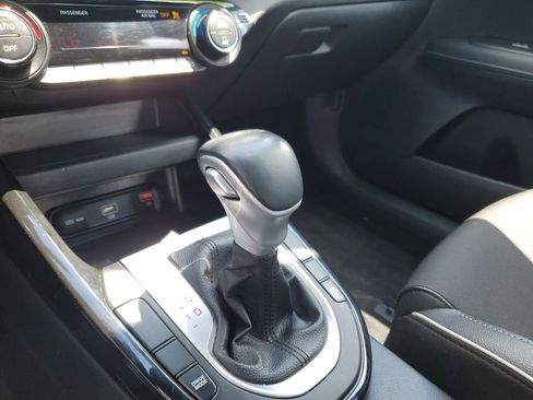 Certified 2022 Kia Forte GT-Line FWD image 30