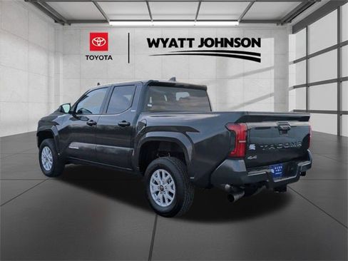 New 2026 Toyota Tacoma SR5 image 3