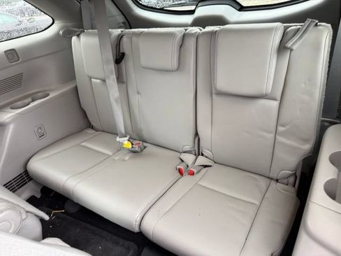 Used 2015 Toyota Highlander XLE AWD/4WD image 15
