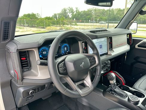 New 2026 Ford Bronco Outer Banks AWD/4WD image 6