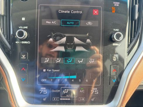 Used 2021 Subaru Outback Touring XT image 20