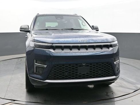 New 2026 Jeep Grand Wagoneer Limited AWD/4WD image 8