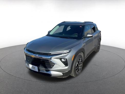 Used 2025 Chevrolet TrailBlazer LT image 7