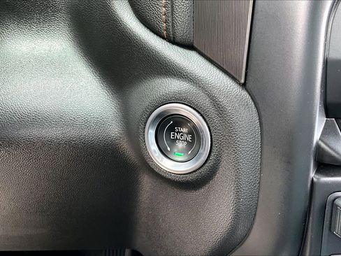Used 2021 GMC Sierra 1500 AT4 w/ AT4 Value Package AWD/4WD image 35