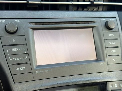 Used 2013 Toyota Prius Three w/ Solar Roof Pkg FWD image 18