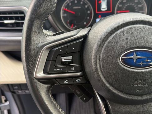 Used 2019 Subaru Ascent Premium image 34