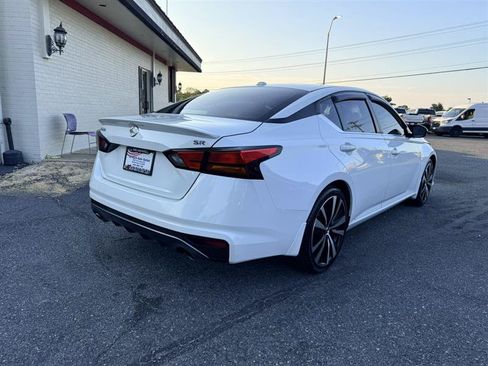 Used 2019 Nissan Altima 2.5 SR w/ SR Premium Package FWD image 5