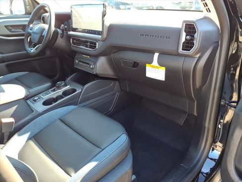 New 2025 Ford Bronco Sport Outer Banks w/ Outer Banks Tech Package+ AWD/4WD image 9