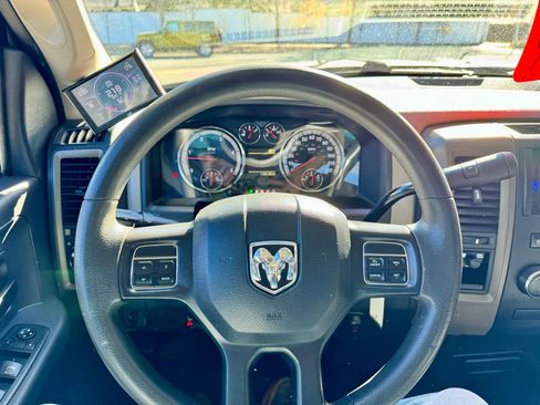 Used 2012 RAM 3500 ST w/ Chrome Appearance Group image 12