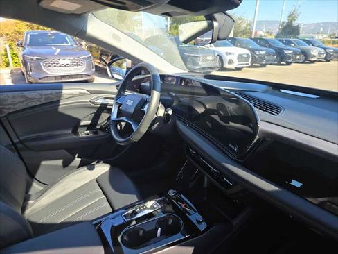 New 2025 Audi A6 e-tron Premium Plus image 11