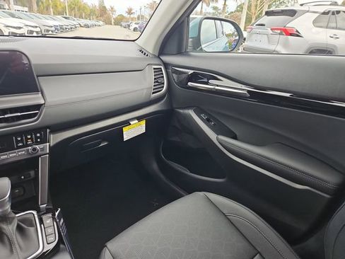 New 2026 Kia Seltos EX FWD image 9