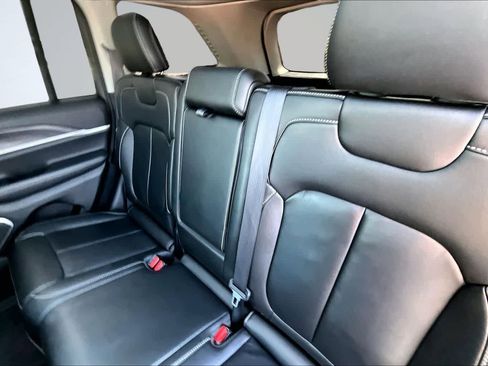 Used 2022 Jeep Grand Cherokee Limited 4xe AWD/4WD image 13
