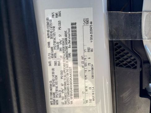 Used 2016 Ford Transit 350 XLT RWD image 10