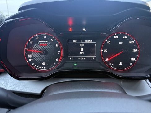 Used 2024 Chevrolet Trax RS w/ Sunroof Package image 19