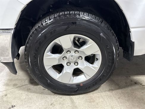Used 2023 RAM 1500 Big Horn image 26