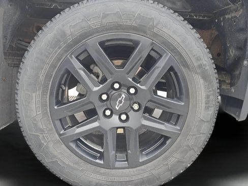 Used 2022 Chevrolet Silverado 1500 Custom AWD/4WD image 15
