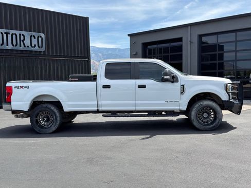 Used 2019 Ford F250 XL AWD/4WD image 3