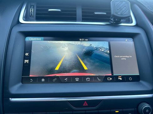 Used 2020 Jaguar E-PACE Checkered Flag image 28