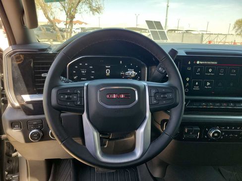 Used 2026 GMC Sierra 1500 Elevation image 20