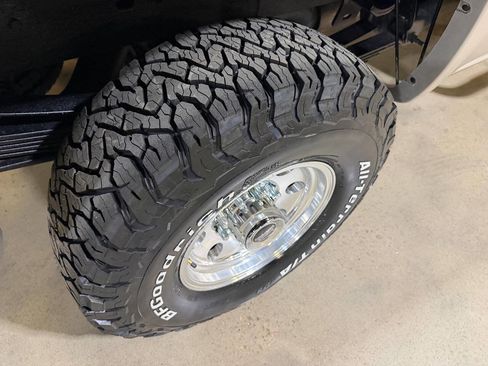 Used 2006 Chevrolet Silverado 3500 LT w/ Heavy-Duty Power Package image 37