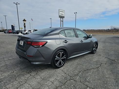 Used 2023 Nissan Sentra SR FWD image 8
