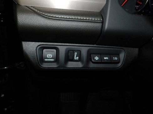 Used 2023 GMC Acadia Denali w/ Denali Ultimate Package image 22