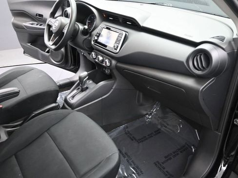 Used 2023 Nissan Kicks S FWD image 28