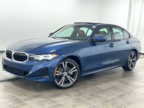 Used 2023 BMW 330i xDrive Sedan w/ Premium Package AWD/4WD image 1